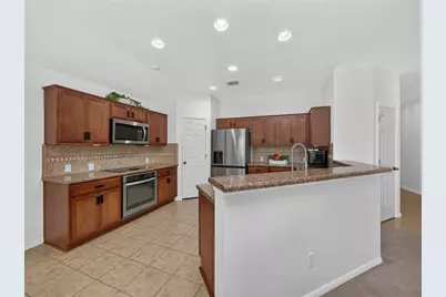 7818 Squirrel Hollow Drive, Georgetown, TX 78628 - Photo 10