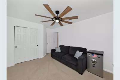 7818 Squirrel Hollow Drive, Georgetown, TX 78628 - Photo 20