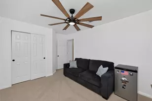 7818 Squirrel Hollow Dr, Georgetown, TX 78628 - Photo 20