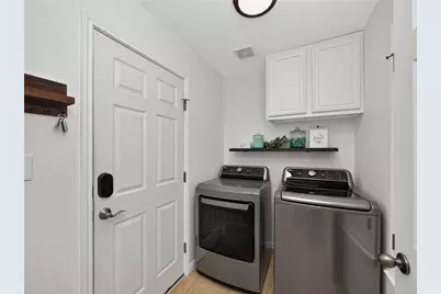 7818 Squirrel Hollow Drive, Georgetown, TX 78628 - Photo 18