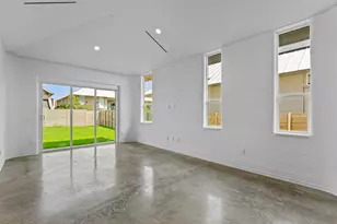 105 Rough Crk Rd, Georgetown, TX 78628 - Photo 18