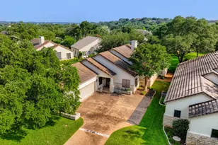 2422 Founders Cir, Spicewood, TX 78669 - Photo 4