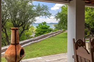 7206 Comanche Trail, Austin, TX 78732 - Photo 34