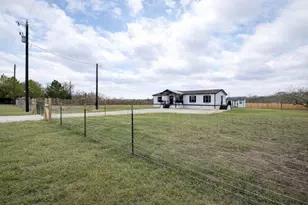 339 Lower Red Rock Rd, Bastrop, TX 78602 - Photo 2