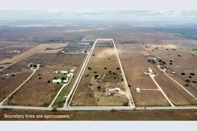 14024 Graef Road, Creedmoor, TX 78610 - Photo 12