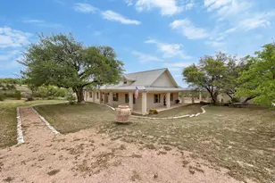 301 Hall Ln, Spicewood, TX 78669 - Photo 1