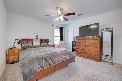 808 Circle Way #26H, Jarrell, TX 76537 - Photo 18