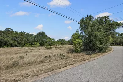 2616 Fall Creek Estates Drive, Spicewood, TX 78669 - Photo 10