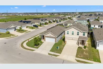 19300 Cloudy Bay Drive, Pflugerville, TX 78660 - Photo 34