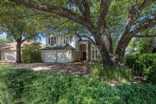 1015 Oaklands Dr, Round Rock, TX 78681 - Photo 2