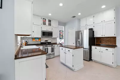 1015 Oaklands Drive, Round Rock, TX 78681 - Photo 16