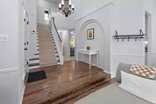 1015 Oaklands Dr, Round Rock, TX 78681 - Photo 4