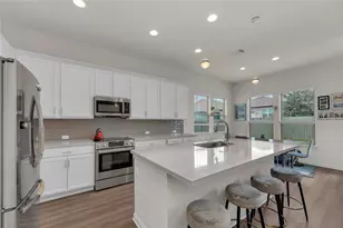 10024 Dalliance Ln, Manor, TX 78653 - Photo 6