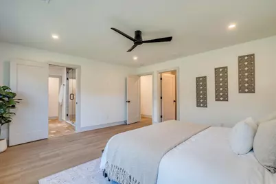 12100 Mustang Chase, Austin, TX 78727 - Photo 18