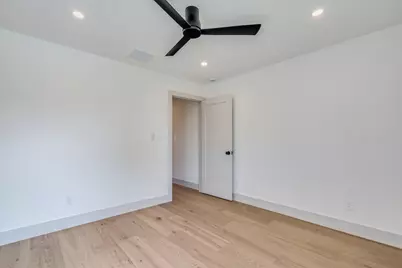 12100 Mustang Chase, Austin, TX 78727 - Photo 26