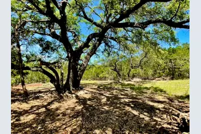 21422 Patton Avenue, Lago Vista, TX 78645 - Photo 12