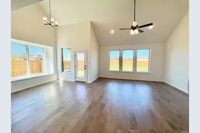 608 Breeze Hollow Lane, Georgetown, TX 78628 - Photo 4