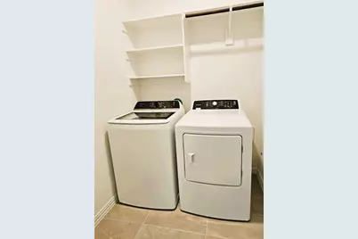 608 Breeze Hollow Lane, Georgetown, TX 78628 - Photo 16