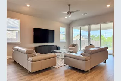 17712 Gilberto Drive, Pflugerville, TX 78660 - Photo 4