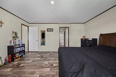 109 Zacate Street, Elgin, TX 78621 - Photo 18
