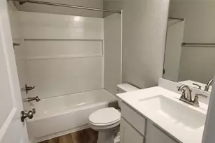 100 Los Olives Ln, Liberty Hill, TX 78642 - Photo 28