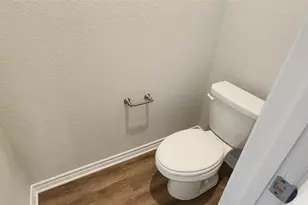 100 Los Olives Ln, Liberty Hill, TX 78642 - Photo 20