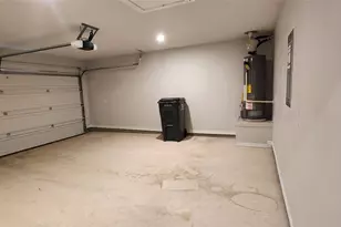 100 Los Olives Ln, Liberty Hill, TX 78642 - Photo 8