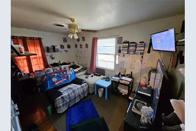 105 E Voelter Avenue, Killeen, TX 76541 - Photo 12