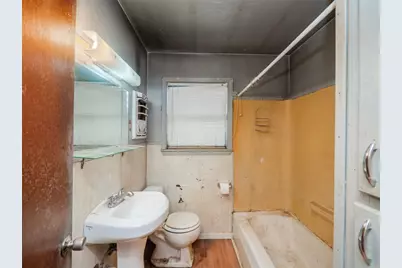 3104 S Main Street, Taylor, TX 76574 - Photo 14