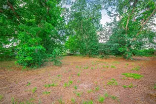 3104 S Main St, Taylor, TX 76574 - Photo 18