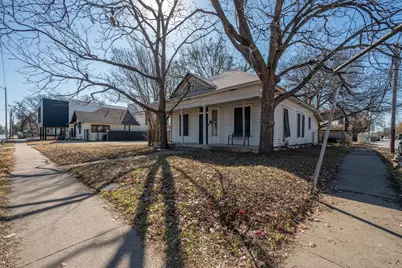 2201 E Cesar Chavez Street, Austin, TX 78702 - Photo 8