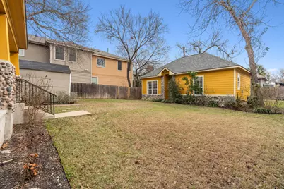 2931 E Martin Luther King Jr Boulevard, Austin, TX 78702 - Photo 32