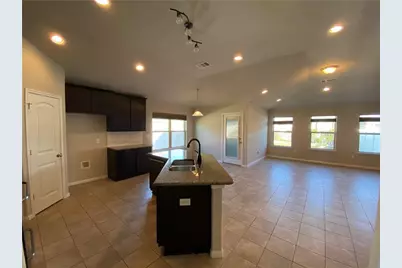 816 Sleeping Bear Dunes Drive, Pflugerville, TX 78660 - Photo 14