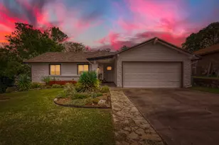 10109 Woodstock Dr, Austin, TX 78753 - Photo 2