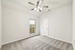 305 Banyon Dr, Liberty Hill, TX 78642 - Photo 12