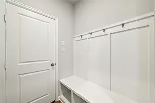 305 Banyon Dr, Liberty Hill, TX 78642 - Photo 6