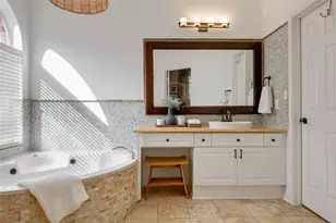 14717 Olive Hill Dr, Austin, TX 78717 - Photo 20