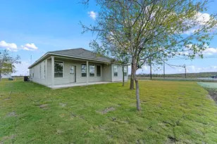 13225 Eastland Dr, Mustang Ridge, TX 78610 - Photo 26