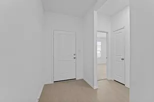 13225 Eastland Dr, Mustang Ridge, TX 78610 - Photo 6