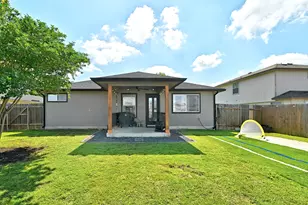 105 Lidell St, Hutto, TX 78634 - Photo 28