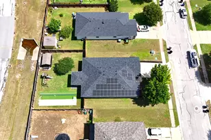 105 Lidell St, Hutto, TX 78634 - Photo 34