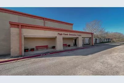 325 Darwin Place, Lockhart, TX 78644 - Photo 26