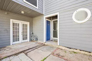 6726 Lancret Dr, Austin, TX 78745 - Photo 14