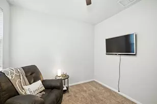 324 Mountain Valley St, Georgetown, TX 78628 - Photo 34