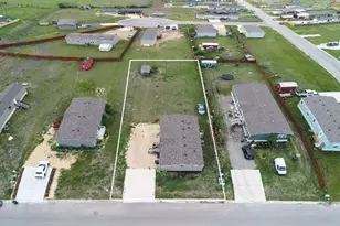 480 Ganado Dr, Kyle, TX 78640 - Photo 2