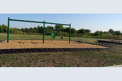1941 T H Johnson Drive, Taylor, TX 76574 - Photo 38