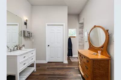 1150 County Road 432, Taylor, TX 76574 - Photo 32