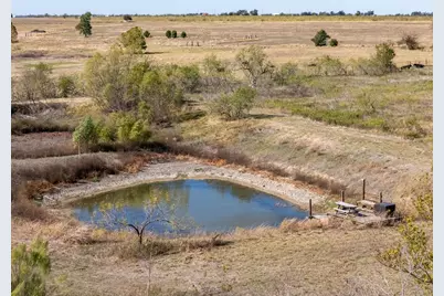 1150 County Road 432, Taylor, TX 76574 - Photo 16