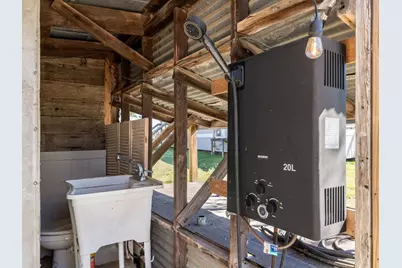 1150 County Road 432, Taylor, TX 76574 - Photo 4