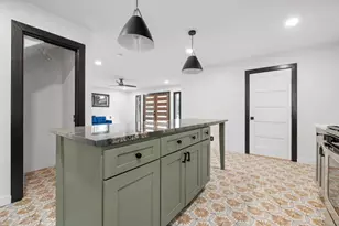2702 S 2nd St, Austin, TX 78704 - Photo 12